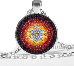 NS 00806 chakra Spiritual Buddhist Sri Yantra Pendant Necklace Sacred Geometry Sri Yantra Jewelry meditation Necklace HZ1 Pendant Necklaces